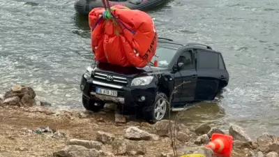 8 Gün Sonra Bulundu: Elif'in Aracı Gölden Çıkarıldı