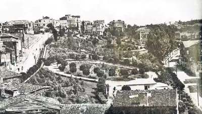 Abbasağa Parkı'nın Sessiz Tarihi: 5 Bin Mezarın Üzerine Kurulan Park