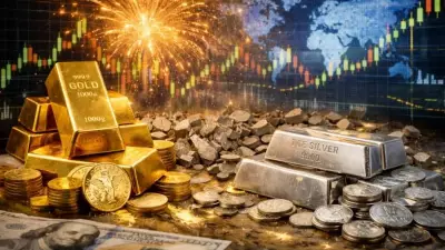 Altın ve Gümüşte Tarihi Rekor: Yıl Sonu Rallisi Yatırımcıyı Sevindirdi