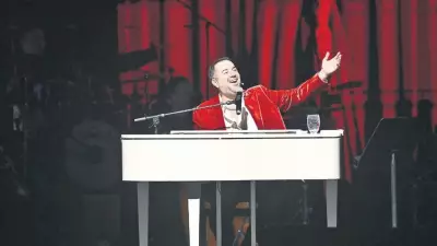 Ata Demirer 2026'ya Kapalı Gişe Başladı: İki Gece Doldu Taştı