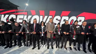 Başkan Erdoğan'dan Yüksekovaspor Kadın Futbol Takımı'na Otobüs Hediyesi