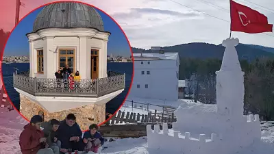 Bakan Ersoy, Kardan Kız Kulesi Yapan Sivaslı Çocukları İstanbul'da Ağırladı