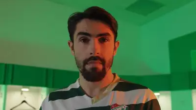 Bursaspor, Rahmetullah Berişbek'i Transfer Etti! 26 Yaşındaki Sağ Bek Anlaştı