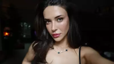 Devrim Özkan'ın Gece Görüntüleri: Yüzünü Saklayan Arkadaş Kim?