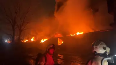 Esenyurt'ta Fabrika Yangını: 8 Saat Süren Mücadele ve Peş Peşe Patlamalar