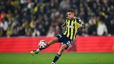 Fenerbahçe'de Bartuğ Elmaz Sakatlığı: Derbide Maçı Tamamlayamadı