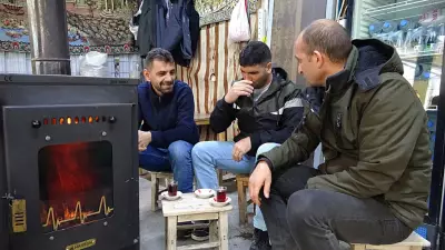 Gaziantep Çay Tiryakiliğinde Zirvede: Günde 15-20 Bardak Norm!