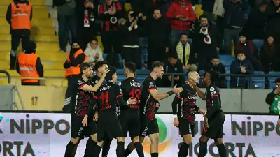 Gençlerbirliği, Metin Diyadin Dönemine Trabzonspor'u 4-3 Yenerek Başladı!