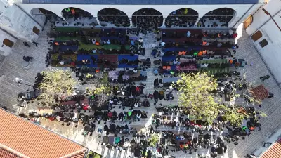 Hatay'da Tarihi Habibi Neccar Camii'nde Deprem Sonrası İlk Cuma Namazı Kılındı