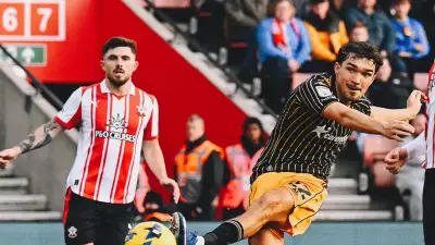 Hull City, Southampton'ı 2-1 Deplasmanda Yendi: Championship'de Durum