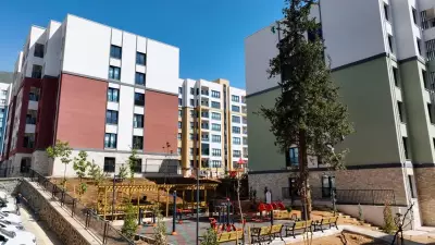 Kahramanmaraş'ta Afet Konutları Teslim Edildi: 'Yeniden Ayağa Kalktık'