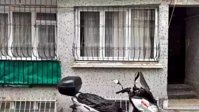 İlaçlanan Eve Giren 5 Kişilik Aile Zehirlendi: 3'ü Çocuk