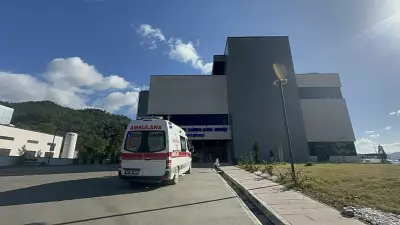 Muğla'da Çöp Kamyonu Kazası: 43 Yaşındaki Kadın Hayatını Kaybetti