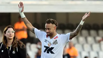 Neymar, Santos ile Sözleşmesini 2026'ya Kadar Uzattı!