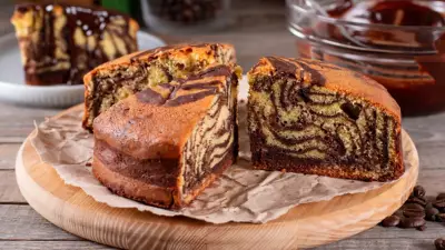 Sadece 10 Dakikada Hazır: Pratik ve Yumuşacık Kek Tarifi