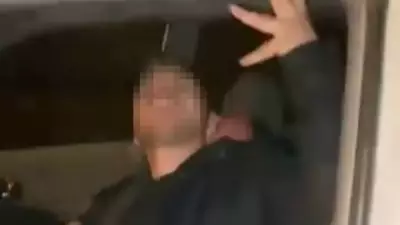 Sakarya'da Şok Eden Kaza: Çarpan Araçtaki 3 Kişi Baygın Halde Bulundu