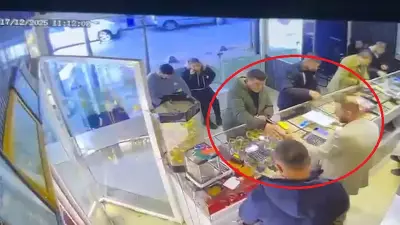 Siirt'te 2 Çocuk Annesi Öldürüldü: Katilin Kuyumcu Görüntüleri Ortaya Çıktı