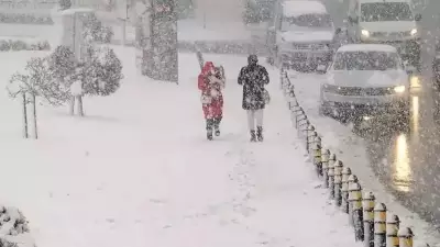 İstanbul Valiliği'nden Kar Uyarısı: Kar Geri Dönüyor, Tarih Verildi!