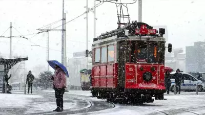 İstanbul'da Kar Yağışı Kaç Gün Sürecek? Meteoroloji'den Kritik Rapor