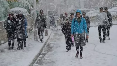 Trabzon'da Yarın Okullar Tatil Mi? 2 Ocak Cuma Kar Tatili Açıklaması