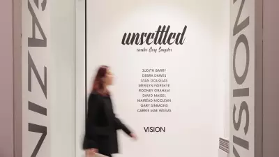 Vision Art Platform'da 'Unsettled' Sergisi: 9 Sanatçıdan Çarpıcı Eserler