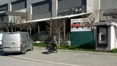 İzmir'de Film Gibi Soygun: Nakil Aracındaki Güvenlikçiler Bayıltıldı, Para Çalındı