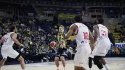 Fenerbahçe Beko, Manisa'yı 93-79 Geçti: Boston 20 Sayı Attı