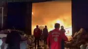 Mersin'de Geri Dönüşüm Tesisinde Yangın: İtfaiye Müdahalesi Sürüyor