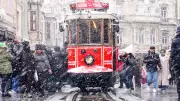 Meteoroloji ve AKOM'dan İstanbul İçin Kar Alarmı: Saat Verildi!