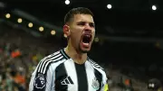 Newcastle United, Crystal Palace'ı 2-0 Mağlup Etti: Premier Lig'de Kritik Galibiyet