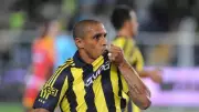 Roberto Carlos Ameliyat Oldu! Fenerbahçe Efsanesinin Sağlık Durumu