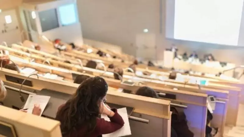 2025 Eczacılık Taban Puanları Açıklandı: Devlet ve Özel Üniversitelerde Kontenjanlar ve Başarı Sıralamaları!