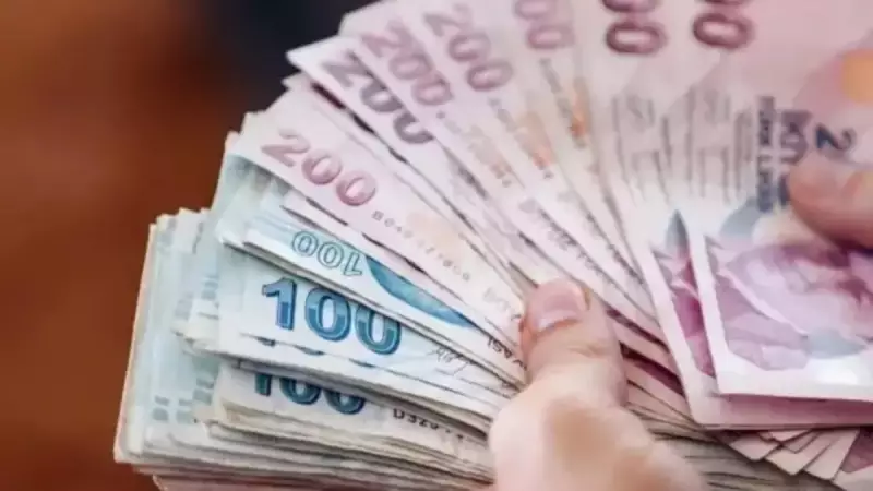 2025 Emekli Promosyon Savaşları: Bankaların Rekabeti Kızıştı! En Cömert Teklif Hangisinde?