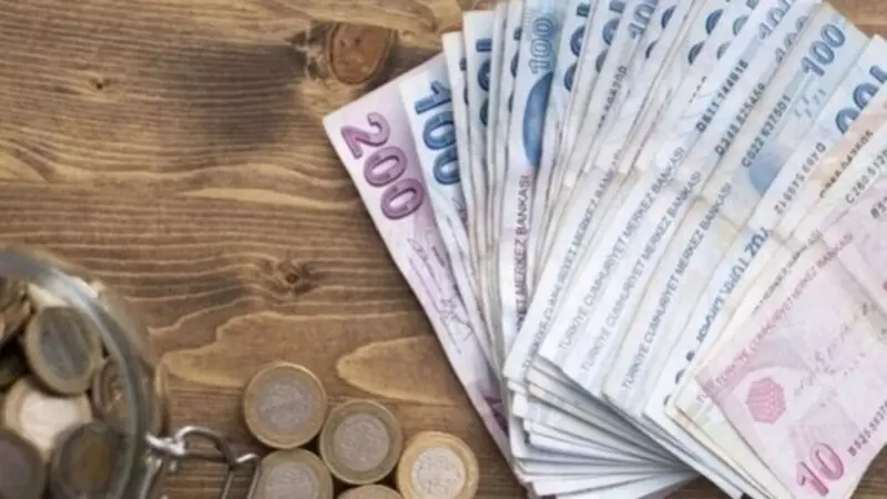 2025'te En Düşük Emekli Maaşına Zam Geliyor! Detaylar Resmi Gazete'de Ne Zaman Yayınlanacak?