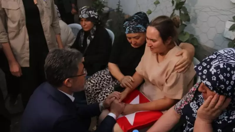Bakan Yumaklı, Şehit Ailesini Ziyaret Etti: 'Acınızı Paylaşıyoruz'