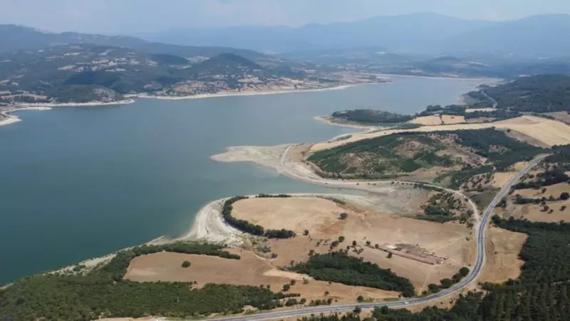 Bayramiç'te Su Krizi: Barajdaki Su Seviyesi 2 Ayda Yarıya Düştü!