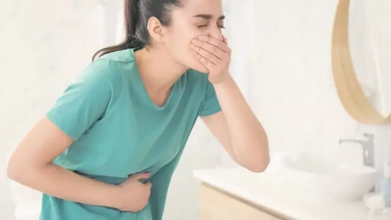 Buz Gibi Soğuk Ama Zehir Gibi Tehlikeli: Evinizdeki Buzdolabı Sizi Hasta Edebilir!