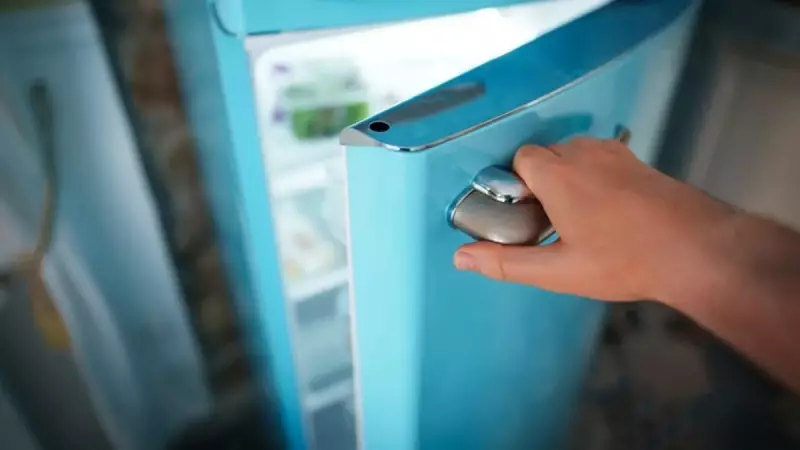Buzdolabı Motoru Sürekli Çalışırsa Ne Olur? Enerji Faturası Patlar mı?