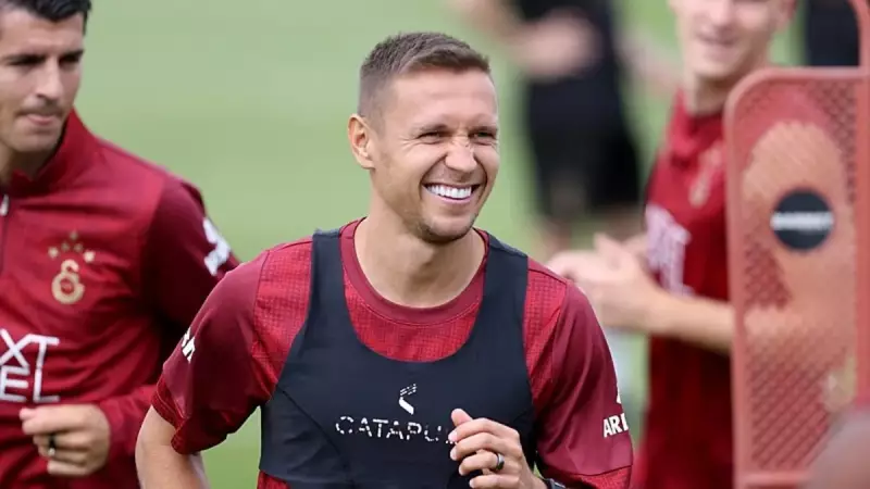 Galatasaray'da Bomba Ayrılık! Taraftarlar Şokta