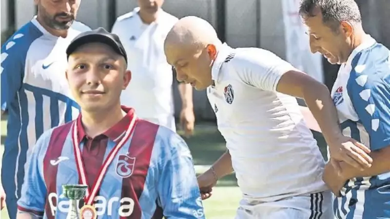 Genç Futbolcu, Lösemiyle Mücadelesini Kazandı ve Sahalara Geri Döndü!