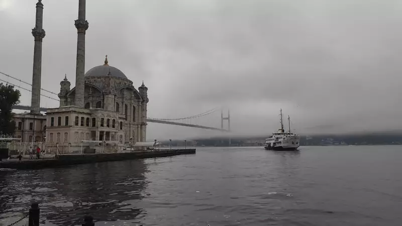 Şişli'de Sis Dehşeti: Görüş Mesafesi 10 Metreye Düştü!