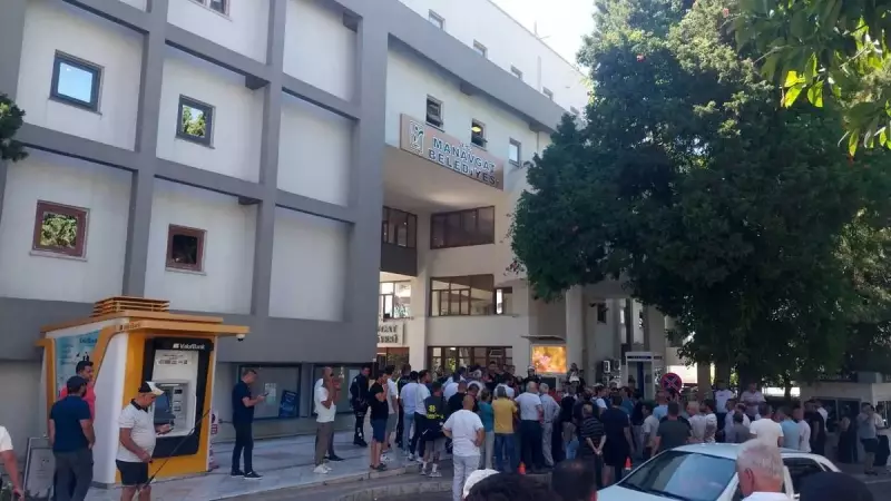 Manavgat'ta Şok Edici Gelişme: Otel İskânı İçin 60 Milyon TL Talep Edildi, Para Kargo Poşetiyle Teslim Edildi!