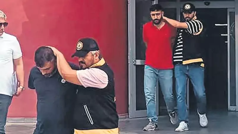 Polis Kılığında Dolandırıcılar: Masum Vatandaşların Canını Yakmayı Başardılar!