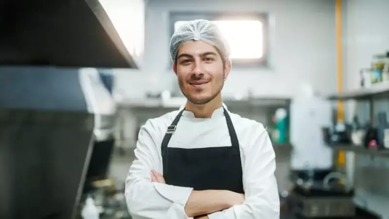 Şanlıurfa'da Balıklı Lahmacun Denemesi Kriz Yarattı: 'Kokar Be O!' Tepkileri Patlak Verdi!