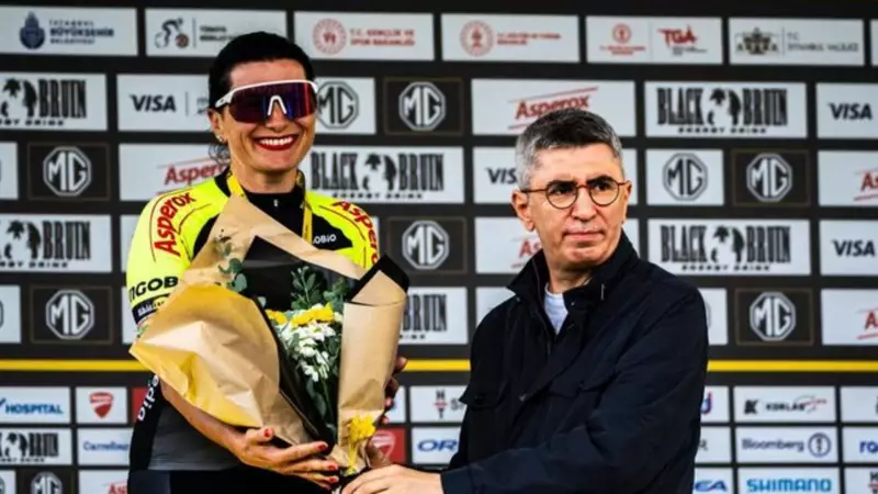 Tour de France Ekibi, L'Étape Türkiye İçin Fransa'da Pedal Çevirdi!