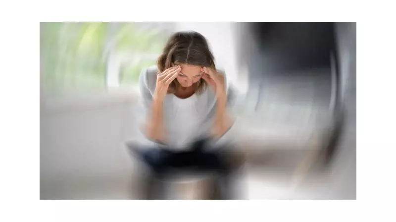Vertigo Nedir? Baş Dönmesi ve Denge Kaybının Şifrelerini Uzmanı Çözüyor!