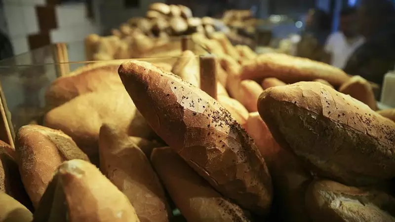 İzmir'de Ekmek Fiyatlarına Şok Zam! Fırıncıların Gerekçesi Ne?