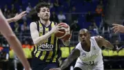 Anadolu Efes'e Yeni Bir Yıldız Daha! Şehmus Hazer Resmen Kadroda