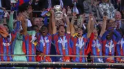 Crystal Palace'dan Akıl Almaz E-posta Skandalı: Taraftarlar Şokta!