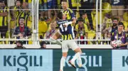 Fenerbahçe, Lazio'yu Sert Bir Mücadeleyle Devirdi: 1-0'lık Zaferin Detayları!